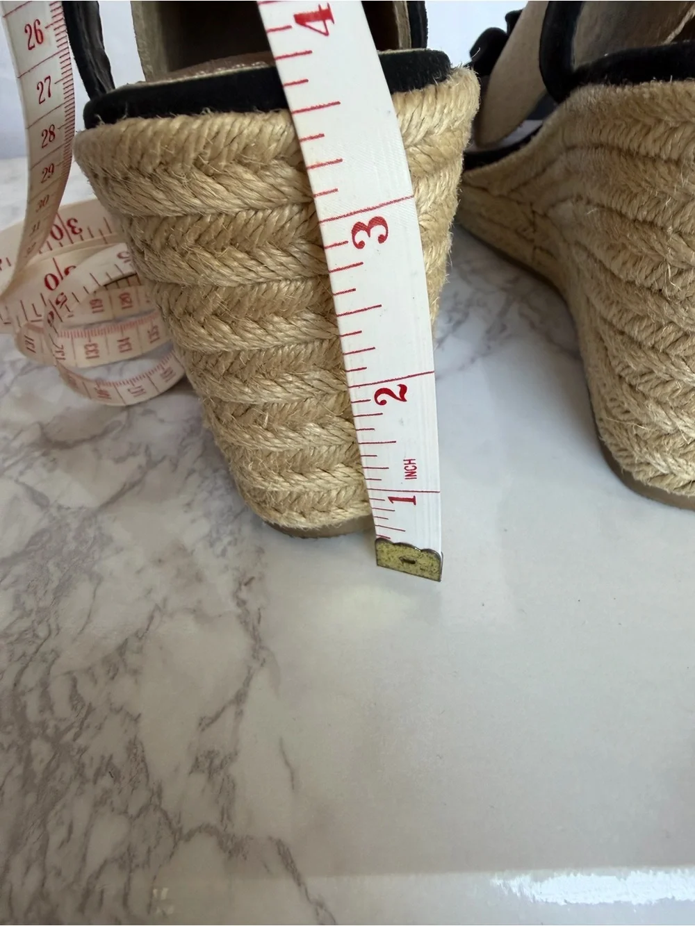 LC Lauren Conrad Yuki Women's Wedge Sandals